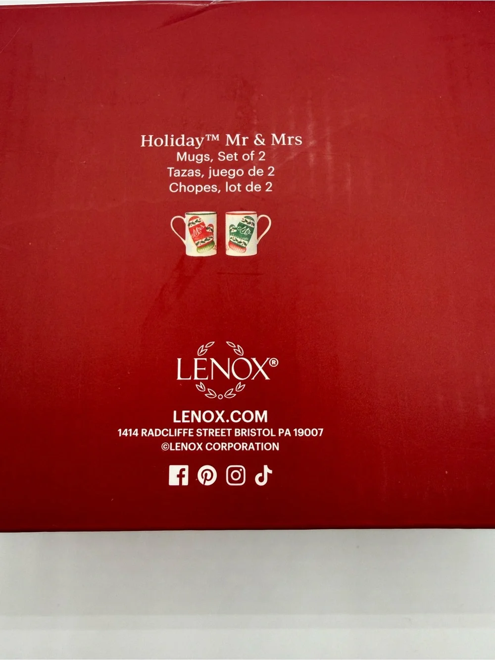 Lenox Holiday Mr & Mrs Christmas Mugs Set of 2 Mittens Red Green- 14 oz With Box